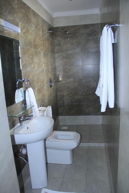 Brownie'S Guesthouse Lake Elementaita Rom bilde